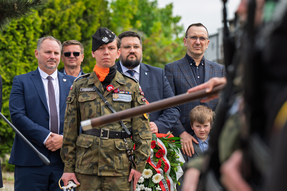 Uroczystość oznaczenia znakiem pamięci „Tobie Polsko”. Fot.: IPN Krzysztof Łojko