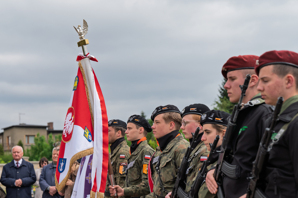 Uroczystość oznaczenia znakiem pamięci „Tobie Polsko”. Fot.: IPN Krzysztof Łojko