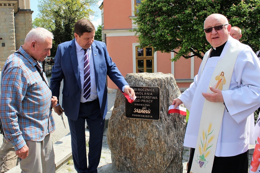 Jubileusz Duszpasterstwa Ludzi Pracy w Bielsku-Białej. Fot. Artur Kasprzykowski/IPN