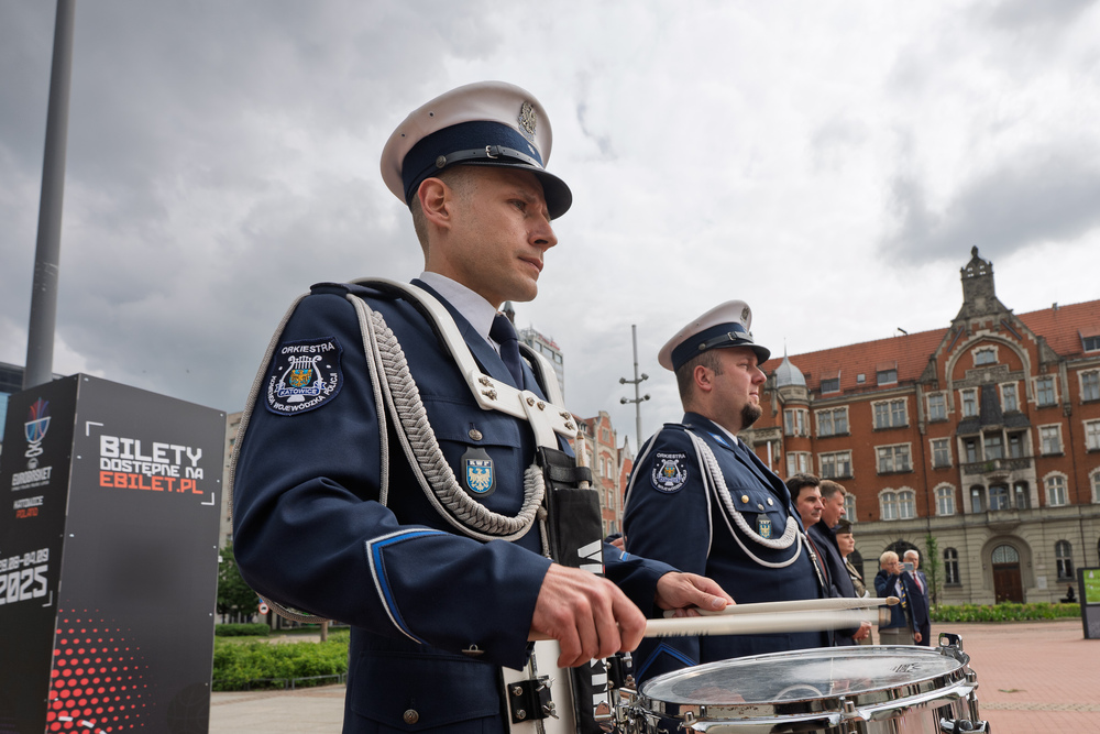 Upamiętnienie 80. rocznicy zakończenia II wojny światowej pod Pomnikiem Harcerzy Września w Katowicach. Fot.: IPN Krzysztof Łojko