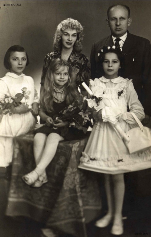 Fotografia pochodząca z dokumentów dot. Władysława Wojtczaka i jego rodziny. Autor i data wykonania fotografii nieznane (IPN Ka 454/140 p.d.A)