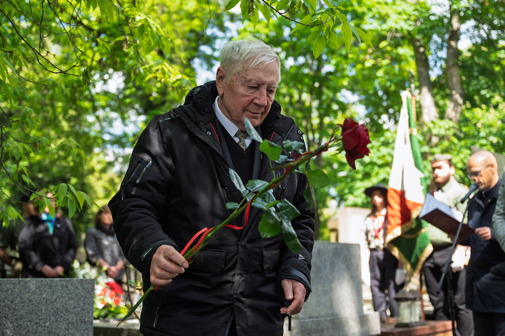 Uroczystości oznaczenia znakiem pamięci „Tobie Polsko” grobów śp. Jana Siwca oraz śp. Władysławy Kenig-Olbromskiej. Fot.: IPN Krzysztof Łojko