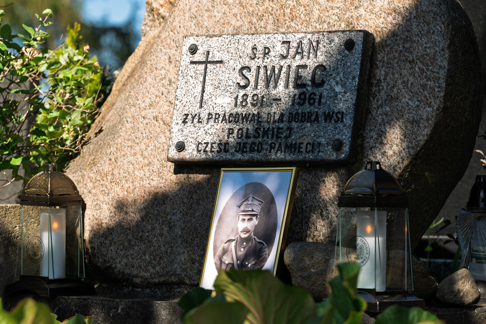 Uroczystości oznaczenia znakiem pamięci „Tobie Polsko” grobów śp. Jana Siwca. Fot.: IPN Krzysztof Łojko
