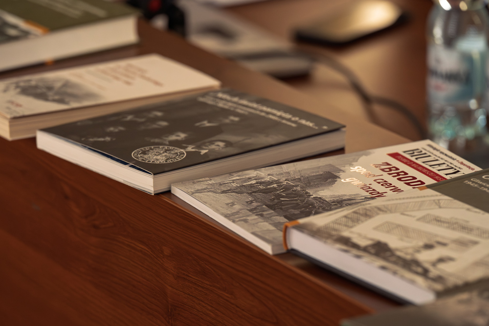 Dyskusja i prezentacja materiałów edukacyjnych IPN na temat „Tragedii Górnośląskiej”. Fot.: IPN Krzysztof Łojko