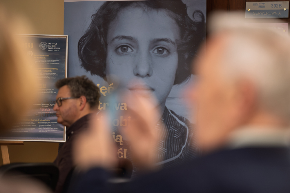 Dyskusja i prezentacja materiałów edukacyjnych IPN na temat „Tragedii Górnośląskiej”. Fot.: IPN Krzysztof Łojko