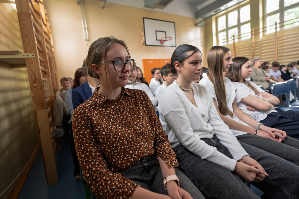 Uroczystość przekazania wystawy wojennych autorstwa Tadeusza Szumańskiego. Fot.: IPN Krzysztof Łojko