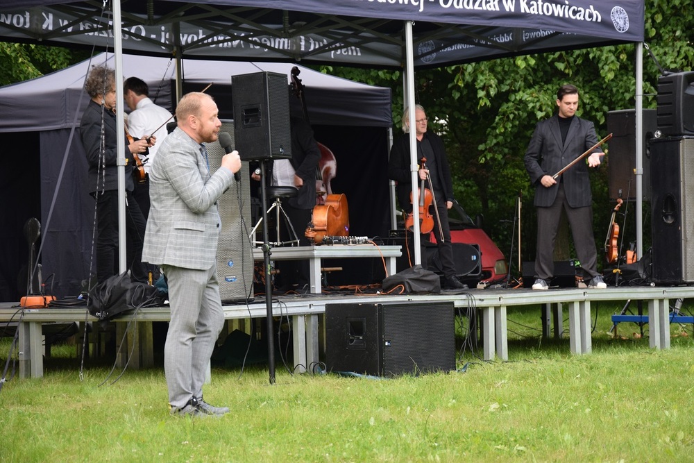 Zlot młodzieży szkolnej  „Ku swoim. Śladami Zofii Kossak-Szatkowskiej“.