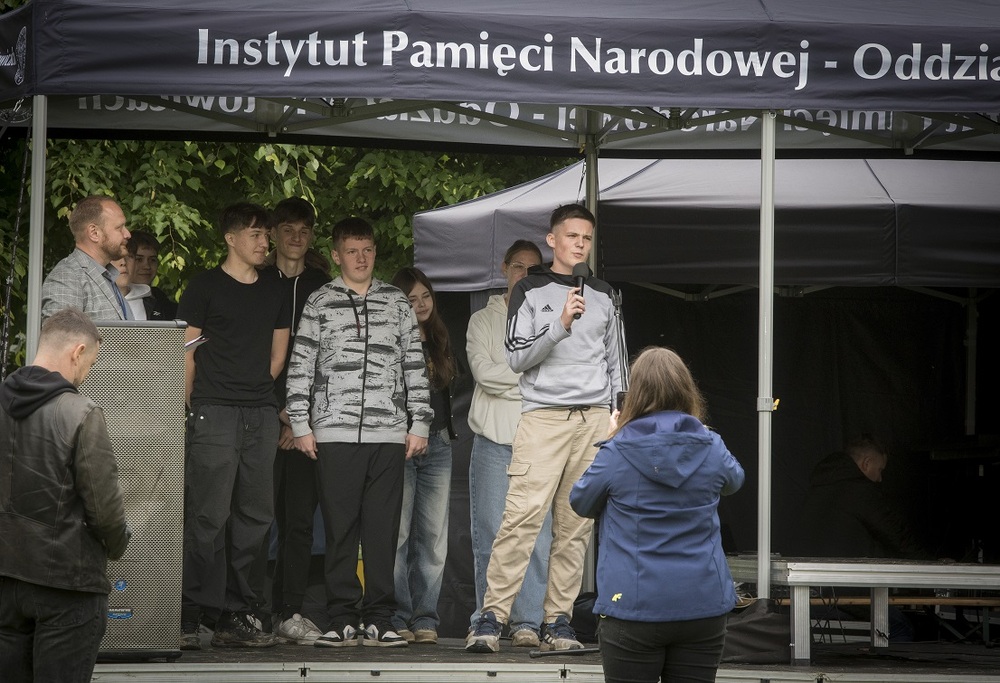 Zlot młodzieży szkolnej  „Ku swoim. Śladami Zofii Kossak-Szatkowskiej“.