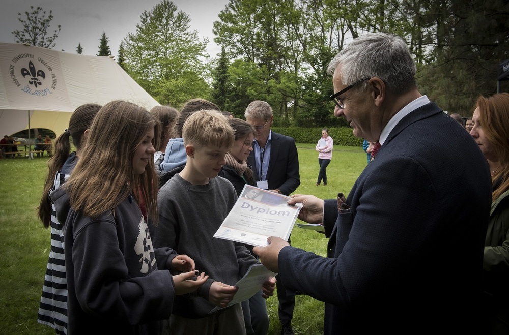 Zlot młodzieży szkolnej  „Ku swoim. Śladami Zofii Kossak-Szatkowskiej“.