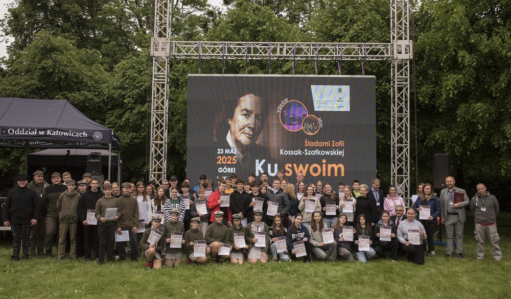 Zlot młodzieży szkolnej  „Ku swoim. Śladami Zofii Kossak-Szatkowskiej“.
