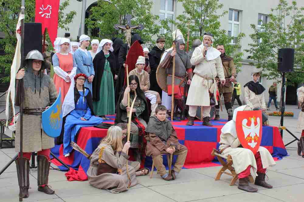 Rekonstrukcja historyczna w Chorzowie. Fot. IPN