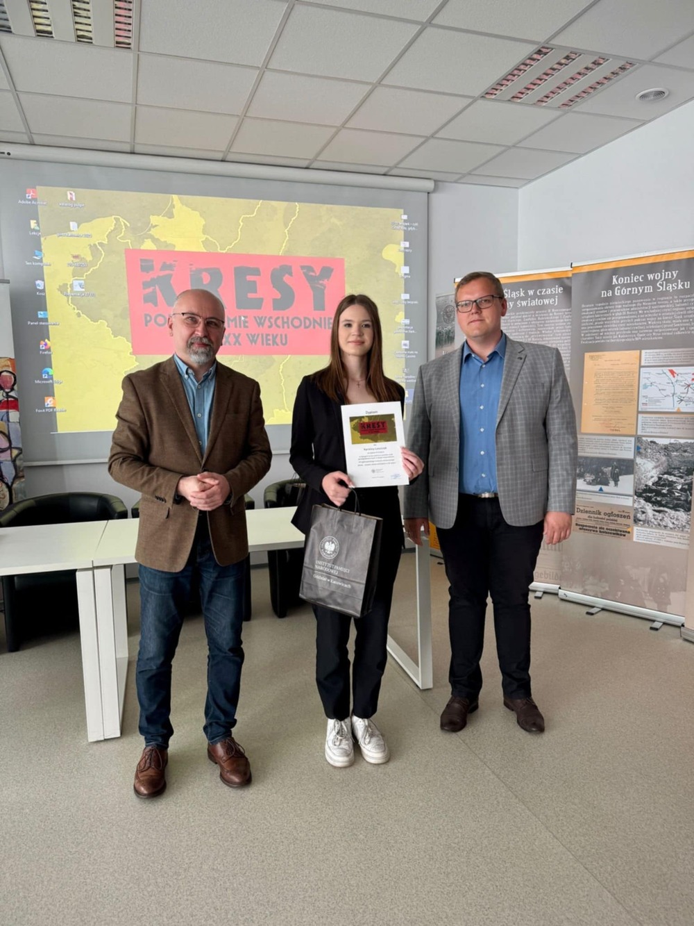 Wyniki etapu wojewódzkiego VII ogólnopolskiego konkursu edukacyjnego „Kresy – polskie ziemie wschodnie w XX wieku”. Fot. IPN Katowice