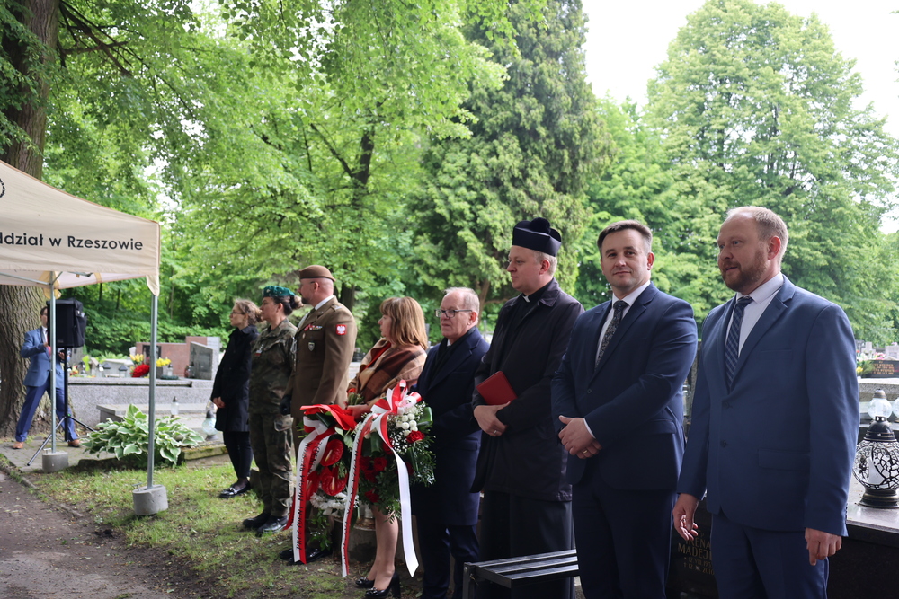 Postańcy śląscy Halina i Władysława Sołowijowie upamiętnieni w Rzeszowie. Fot. Katarzyna Gajda-Bator