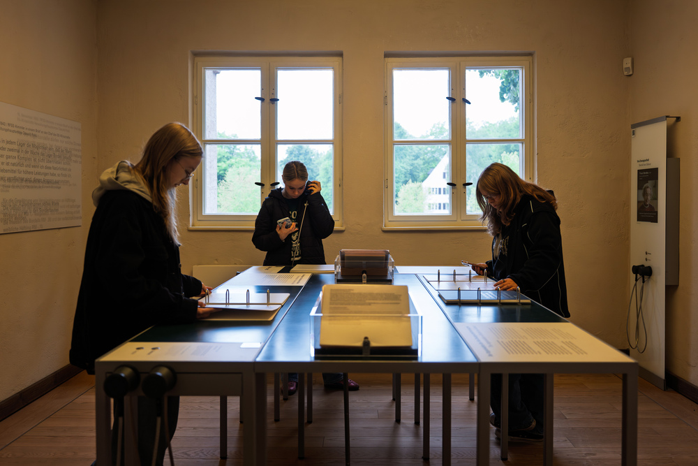 Wyjazd finalistów konkursu „W kręgu pamięci i prozy lagrowej więźniarek KL Ravensbrück” do Miejsca Pamięci i Przestrogi Ravensbrück, 23 – 26 maja 2025. Fot.: IPN Krzysztof Łojko