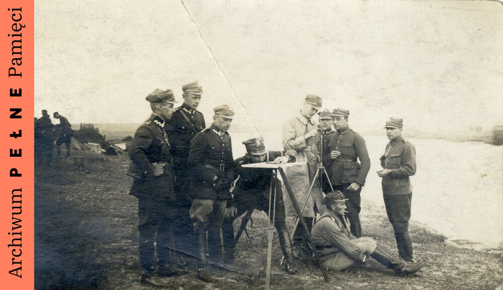 Fotografia przedstawiająca żołnierzy 23 Pułku Artylerii Lekkiej, IPN Ka 1078/5