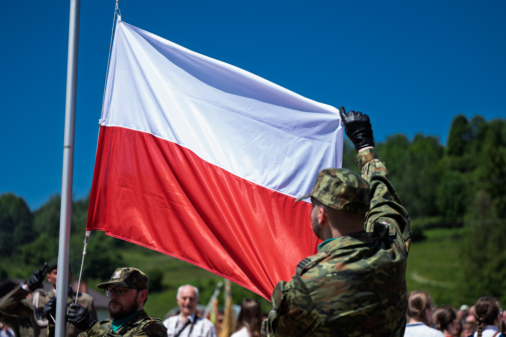 Uroczystości odsłonięcia upamiętnienia poświęconego pacyfikacji mieszkańców przysiółka Czanieckich 7 kwietnia 1945 r. – Rycerka Górna, 15 czerwca 2025. Fot.: IPN Krzysztof Łojko