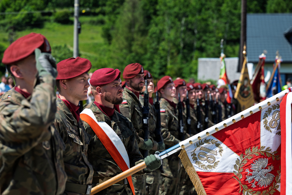 Uroczystości odsłonięcia upamiętnienia poświęconego pacyfikacji mieszkańców przysiółka Czanieckich 7 kwietnia 1945 r. – Rycerka Górna, 15 czerwca 2025. Fot.: IPN Krzysztof Łojko