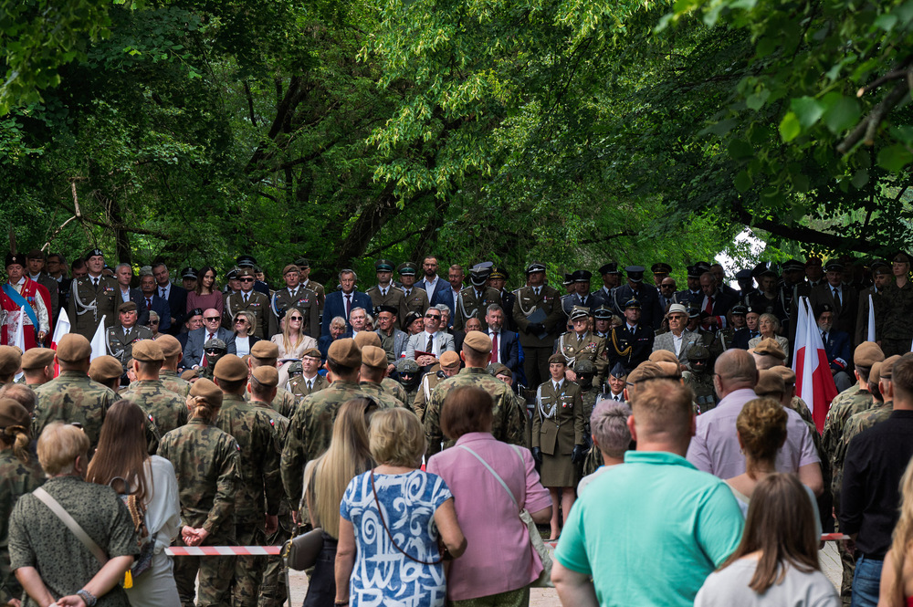 Obchody Narodowego Dnia Powstań Śląskich oraz Święta 13. Śląskiej Brygady Obrony Terytorialnej. Fot.: IPN Krzysztof Łojko