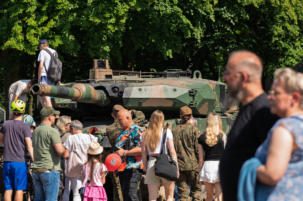 Obchody Narodowego Dnia Powstań Śląskich oraz Święta 13. Śląskiej Brygady Obrony Terytorialnej. Fot.: IPN Krzysztof Łojko