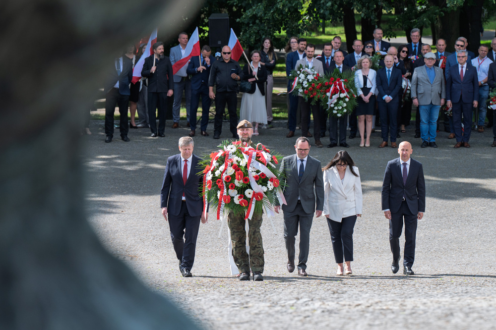Narodowy Dzień Powstań Śląskich – uroczyste obchody w Katowicach. Fot.:IPN Krzysztof Łojko