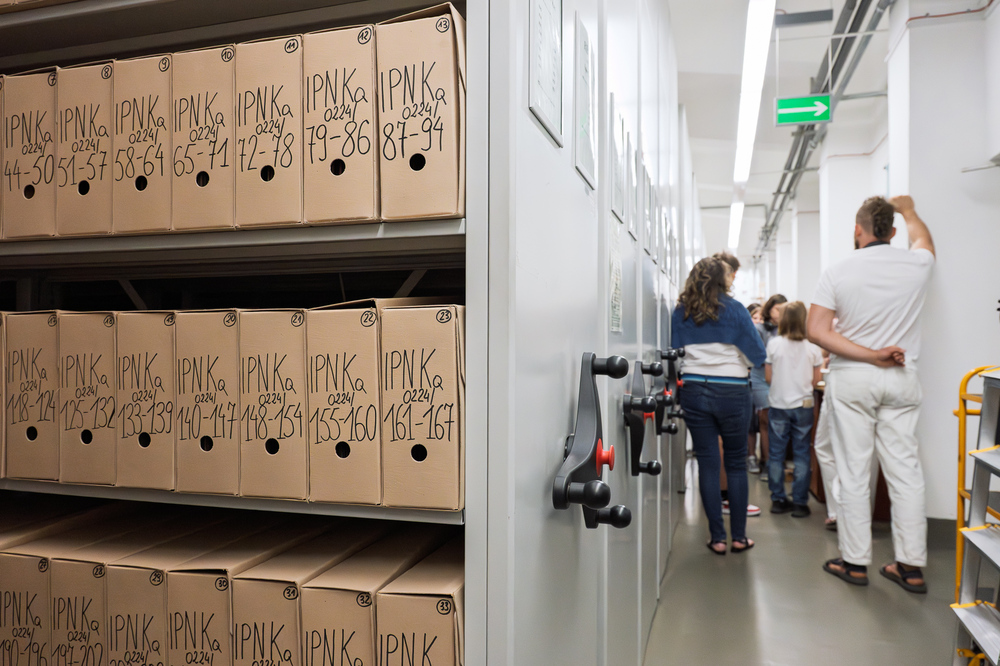 W katowickim Oddziale IPN odbyły się kolejne zajęcia edukacyjne z cyklu „Co kryją archiwa IPN?”. Fot.: IPN Krzysztof Łojko