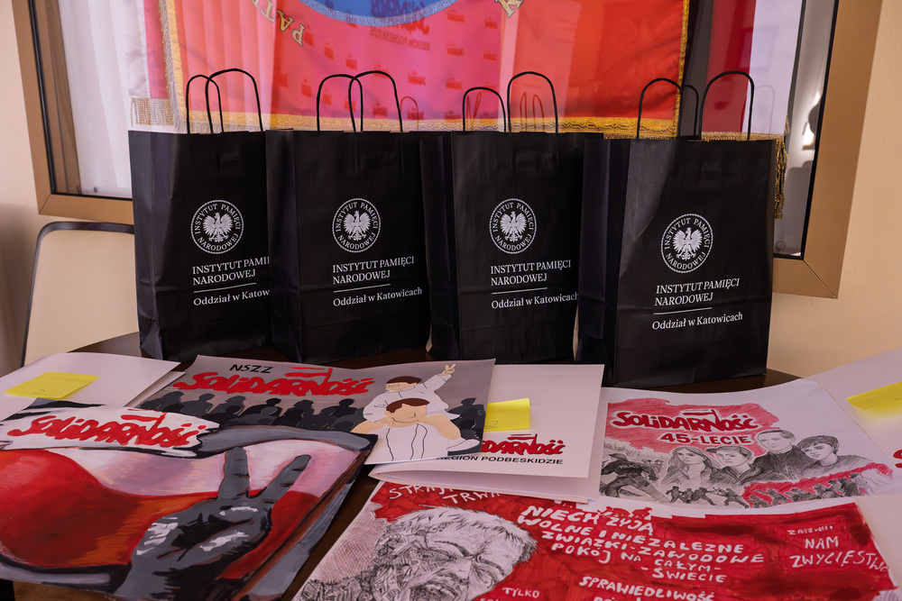 Licealiści o „Solidarności” – finał bielskiego konkursu plastycznego. Fot.: IPN Krzysztof Łojko