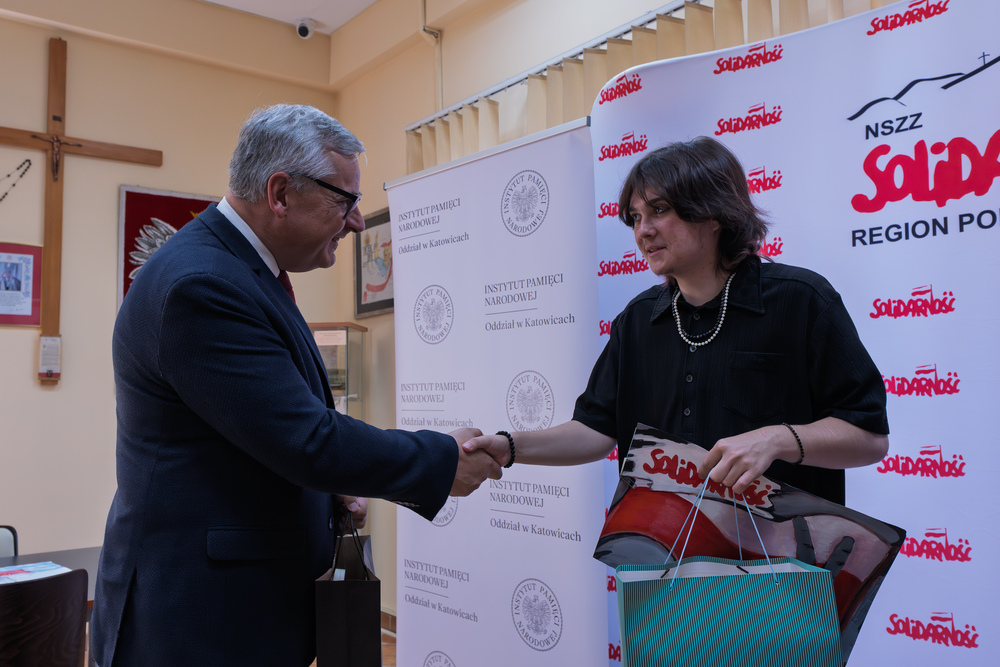 Licealiści o „Solidarności” – finał bielskiego konkursu plastycznego. Fot.: IPN Krzysztof Łojko