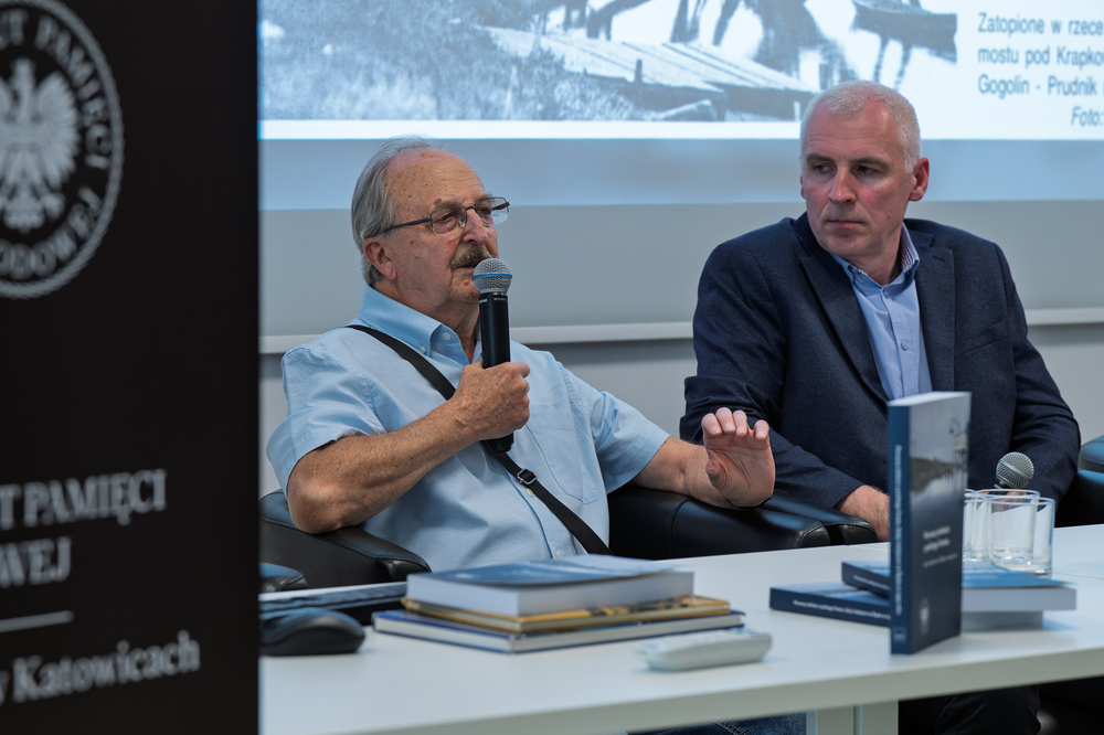 Promocja publikacji „Pierwszy żołnierz cywilnego frontu. Kolej i kolejarze na Śląsku w 1945 r.”. Fot.: IPN Krzysztof Łojko