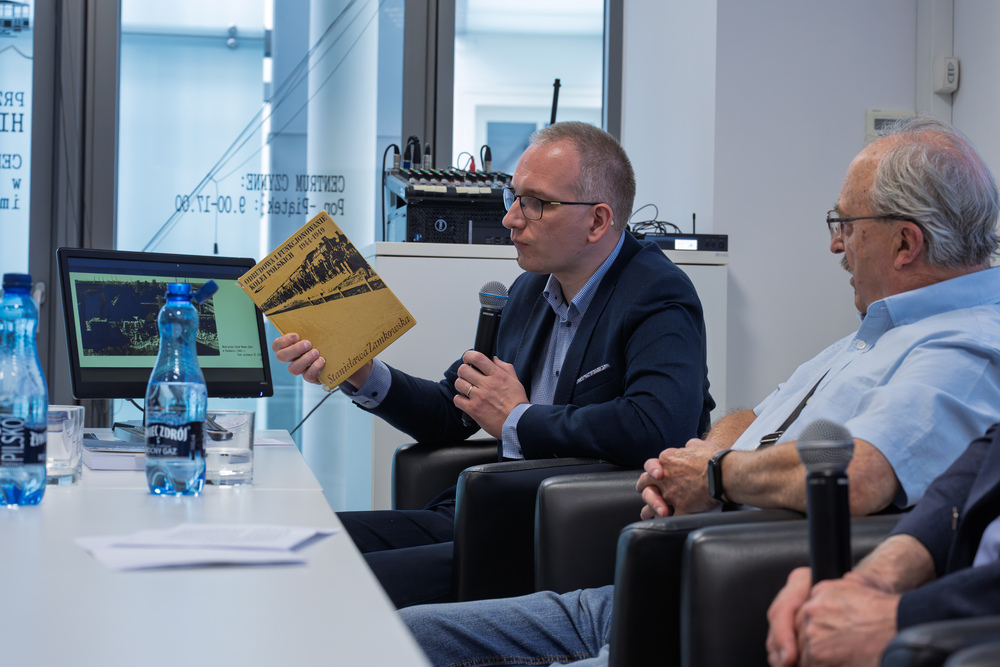 Promocja publikacji „Pierwszy żołnierz cywilnego frontu. Kolej i kolejarze na Śląsku w 1945 r.”. Fot.: IPN Krzysztof Łojko