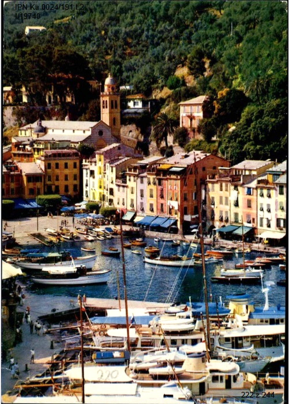 Panorama Portofino we Włoszech, 1973 r. (możliwe wydawnictwo F. Pagano, Genova; fotocolor Kodak Ektachrome; IPN Ka 0024/191, t. 1)