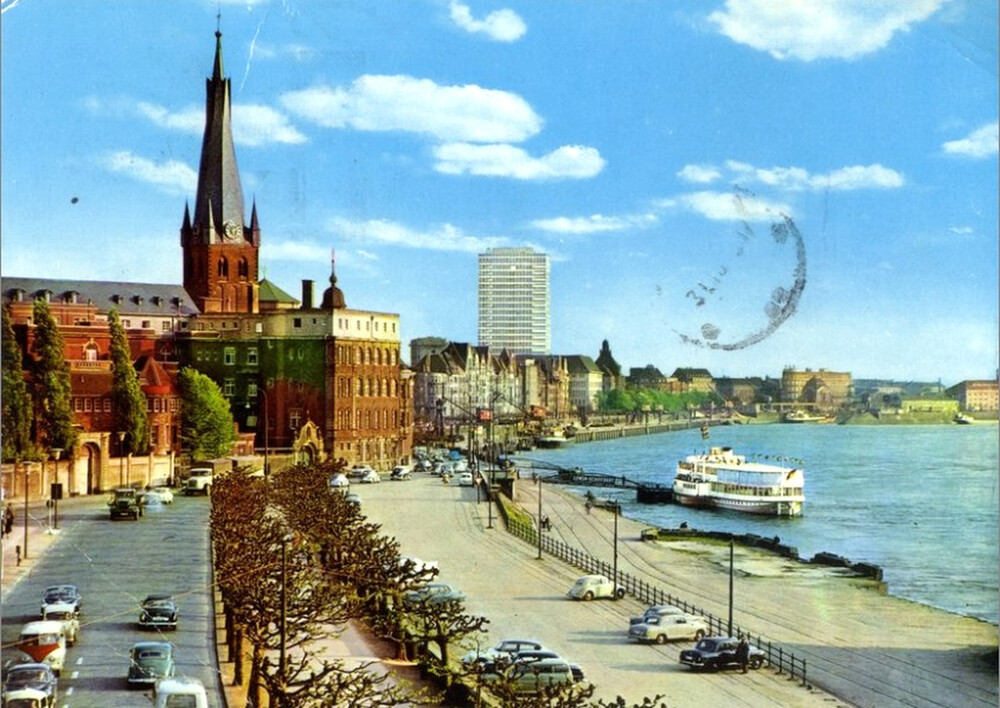 Düsseldorf, promenada, 1975 r. (wyd. Bahnhofsbuchhandlung H. W. Grauert Düsseldorf u. Neuss; IPN Ka 0046/1749, t. 5)
