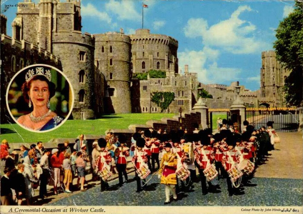 Zamek w Windsor (wyd. John Hinde (Distibutors) Ltd; IPN Ka 454/38, t. 1)