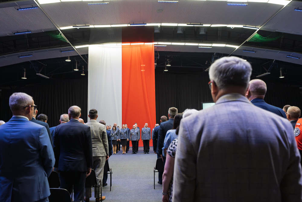 Dyrektor Oddziału IPN w Katowicach odznaczony Medalem 100-lecia Śląskiej Policji. Fot.: IPN Krzysztof Łojko