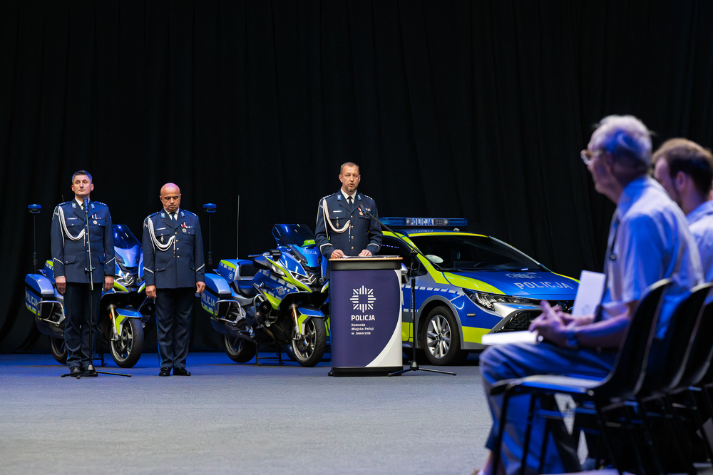 Dyrektor Oddziału IPN w Katowicach odznaczony Medalem 100-lecia Śląskiej Policji. Fot.: IPN Krzysztof Łojko