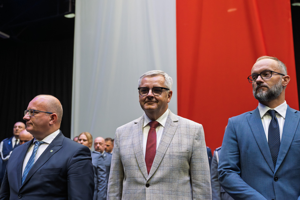 Dyrektor Oddziału IPN w Katowicach odznaczony Medalem 100-lecia Śląskiej Policji. Fot.: IPN Krzysztof Łojko