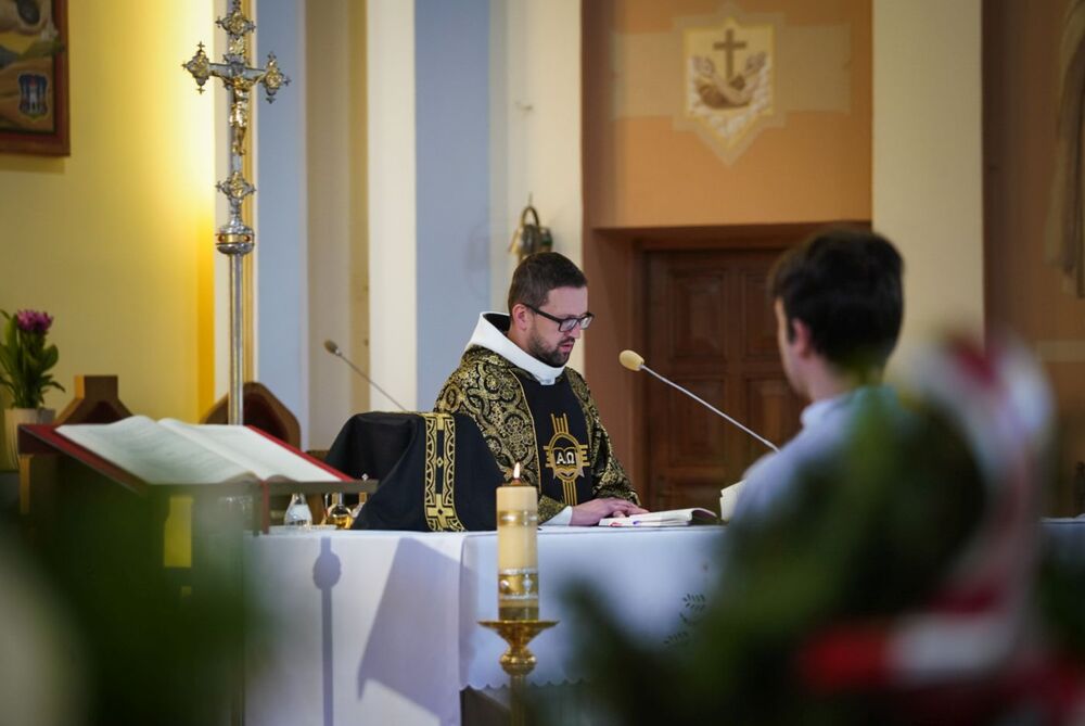 Uroczystości pogrzebowe Żołnierzy Niezłomnych w Górkach Wielkich. Fot. Matesz Niegowski/IPN