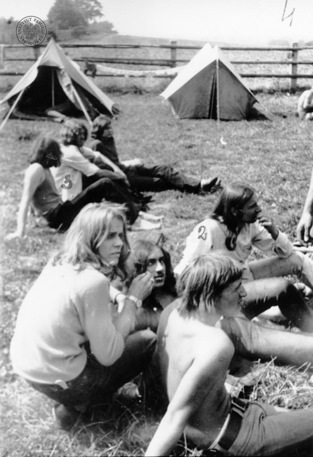 „Kary” z Warszawy (nr 1), „Igo” z Warszawy (2), „Set” (3)