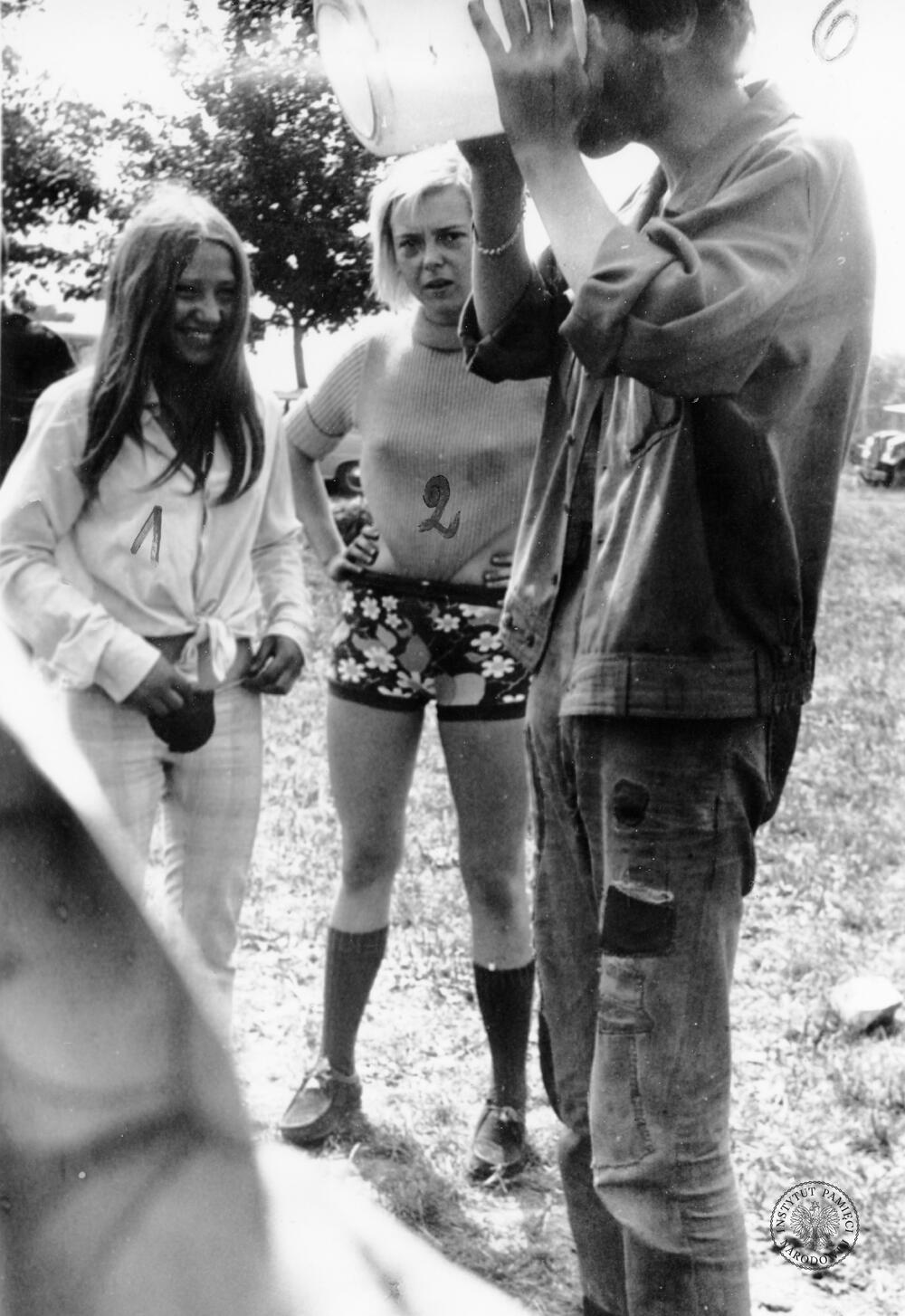 „Lola” z Torunia (1), „Dziura” z Warszawy (2)