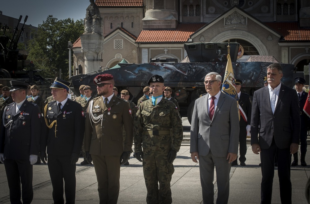 Święto Wojska Polskiego w Rudzie Śląskiej. Fot. Krzysztof Liszka/IPN