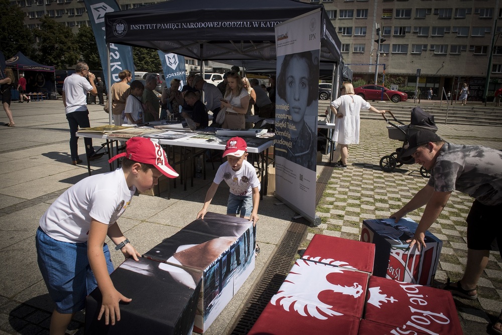 Święto Wojska Polskiego w Rudzie Śląskiej. Fot. Krzysztof Liszka/IPN