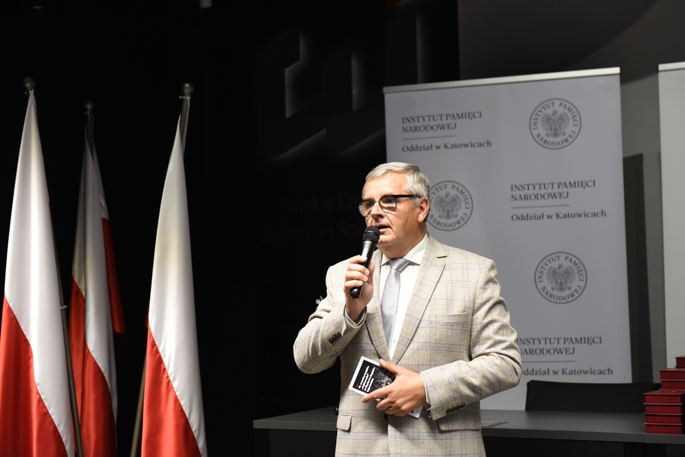 Ceremonia wręczenia medali z okazji 45. rocznicy strajków „Solidarności”. Fot. Monika Kobylańska/IPN