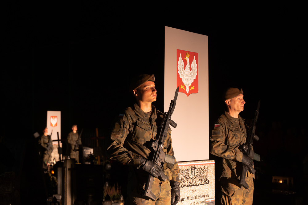 W 86. rocznicę wybuchu II wojny światowej Instytut Pamięci Narodowej uczcił żołnierzy z Westerplatte. Fot.: IPN Krzysztof Łojko