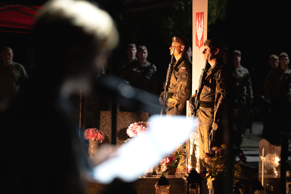 W 86. rocznicę wybuchu II wojny światowej Instytut Pamięci Narodowej uczcił żołnierzy z Westerplatte. Fot.: IPN Krzysztof Łojko