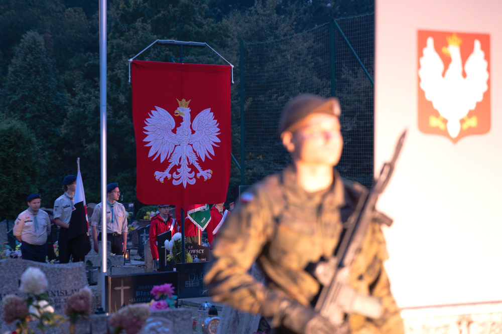 W 86. rocznicę wybuchu II wojny światowej Instytut Pamięci Narodowej uczcił żołnierzy z Westerplatte. Fot.: IPN Krzysztof Łojko