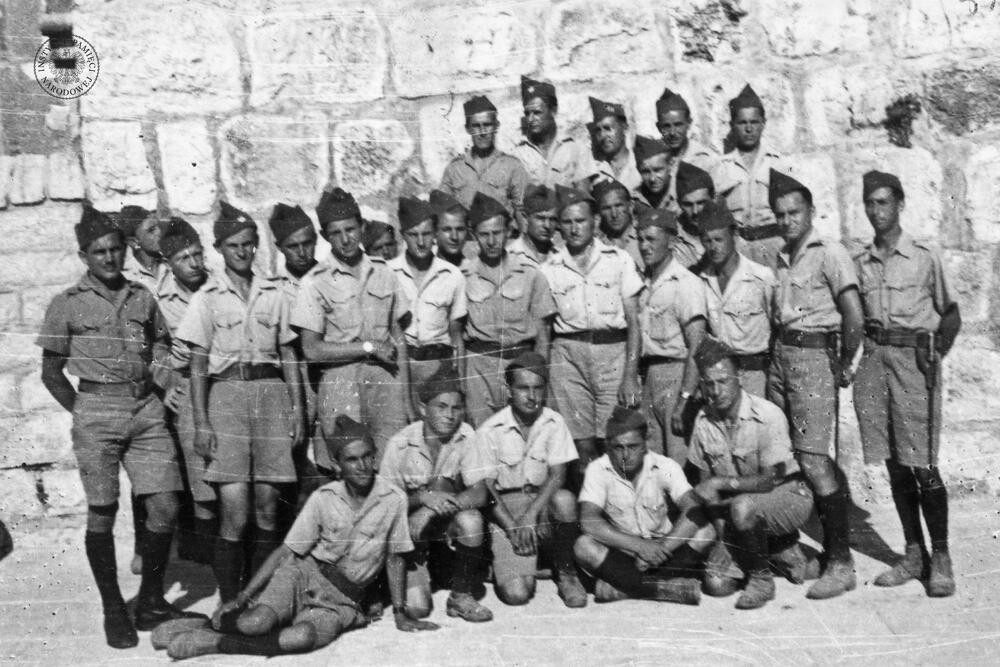 Żołnierze I plutonu PSZ na Zachodzie w czasie kwaterunku w Betlejem, lipiec 1940 r. (IPN Ka 454/107, t. 1)