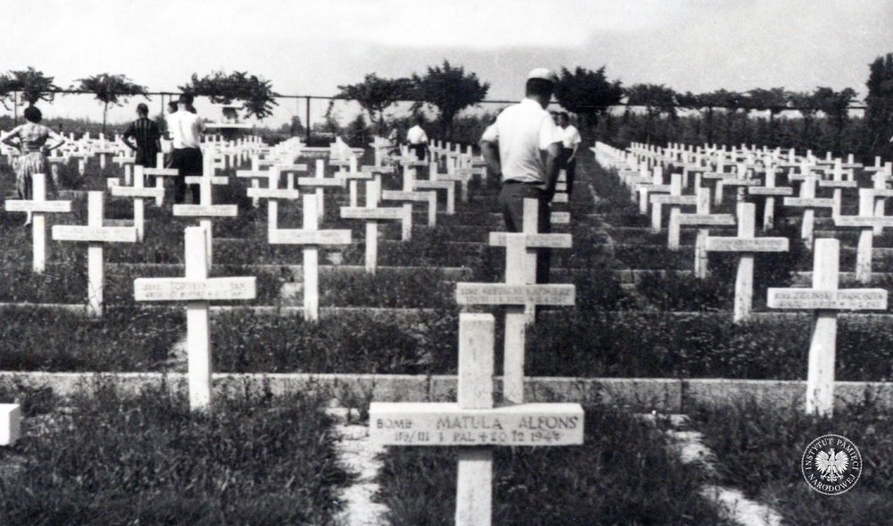 Cmentarz w Tobruku w Libii (IPN Ka 454/107, t. 1)