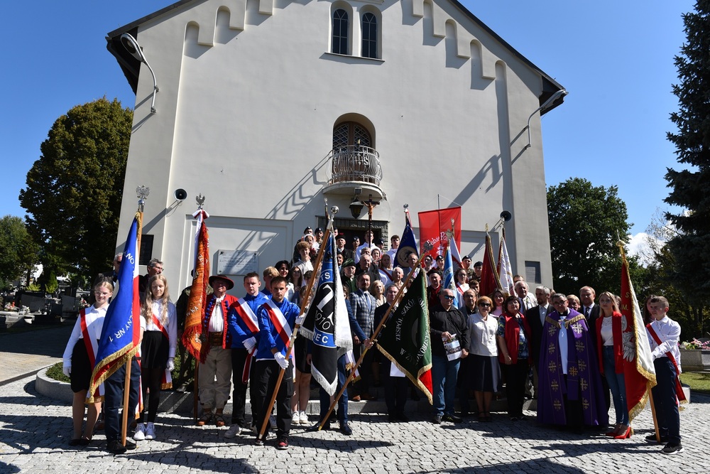 Upamiętniono mieszkańców Żywca zasłużonych w w walce o niepodległość Polski. Fot. Monika Kobylańska/IPN