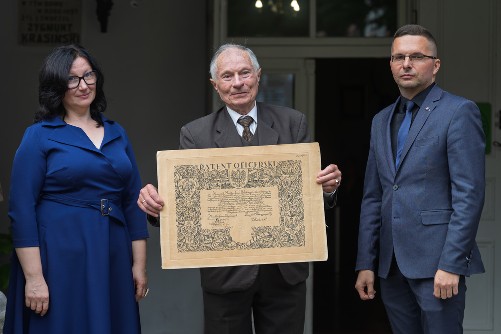 Obchody V Święta Pułkowego 7 Pułku Artylerii Lekkiej i IV Zjazd Rodzin Żołnierzy 7 Dywizji Piechoty. Fot. IPN Krzysztof Łojko