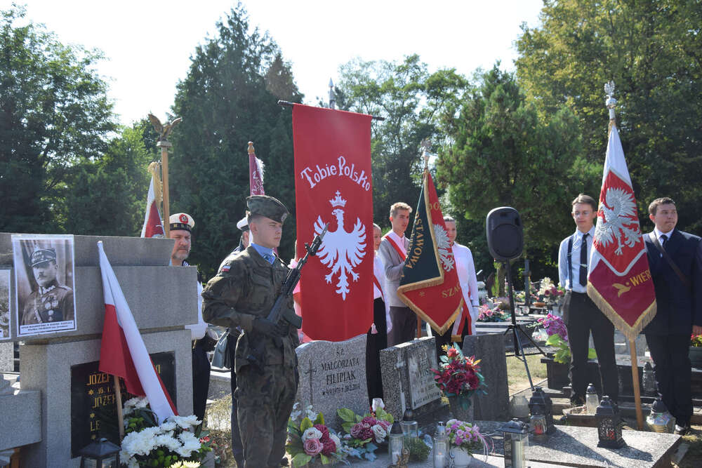 Upamiętniono powstańca śląskiego kpt. Adama Białoszyńskiego w ramach akcji „Wszyscy jesteśmy ze Śląska!”. Fot.: IPN Dominik Grabis