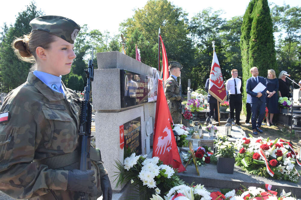 Upamiętniono powstańca śląskiego kpt. Adama Białoszyńskiego w ramach akcji „Wszyscy jesteśmy ze Śląska!”. Fot.: IPN Dominik Grabis